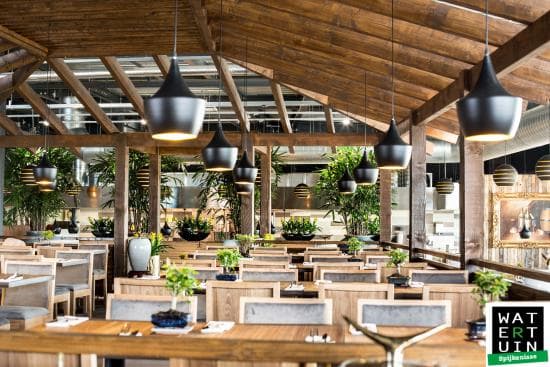 Jarige eet gratis bij Watertuin